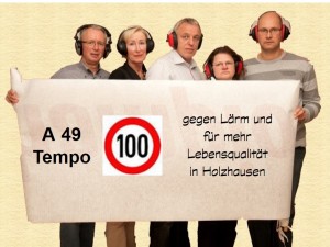 Das "Flugblatt-Team" v.l. Günther Schumann, Renate Engelhardt, Peter Güth, Heidi Dittmar und Uwe Jähnig